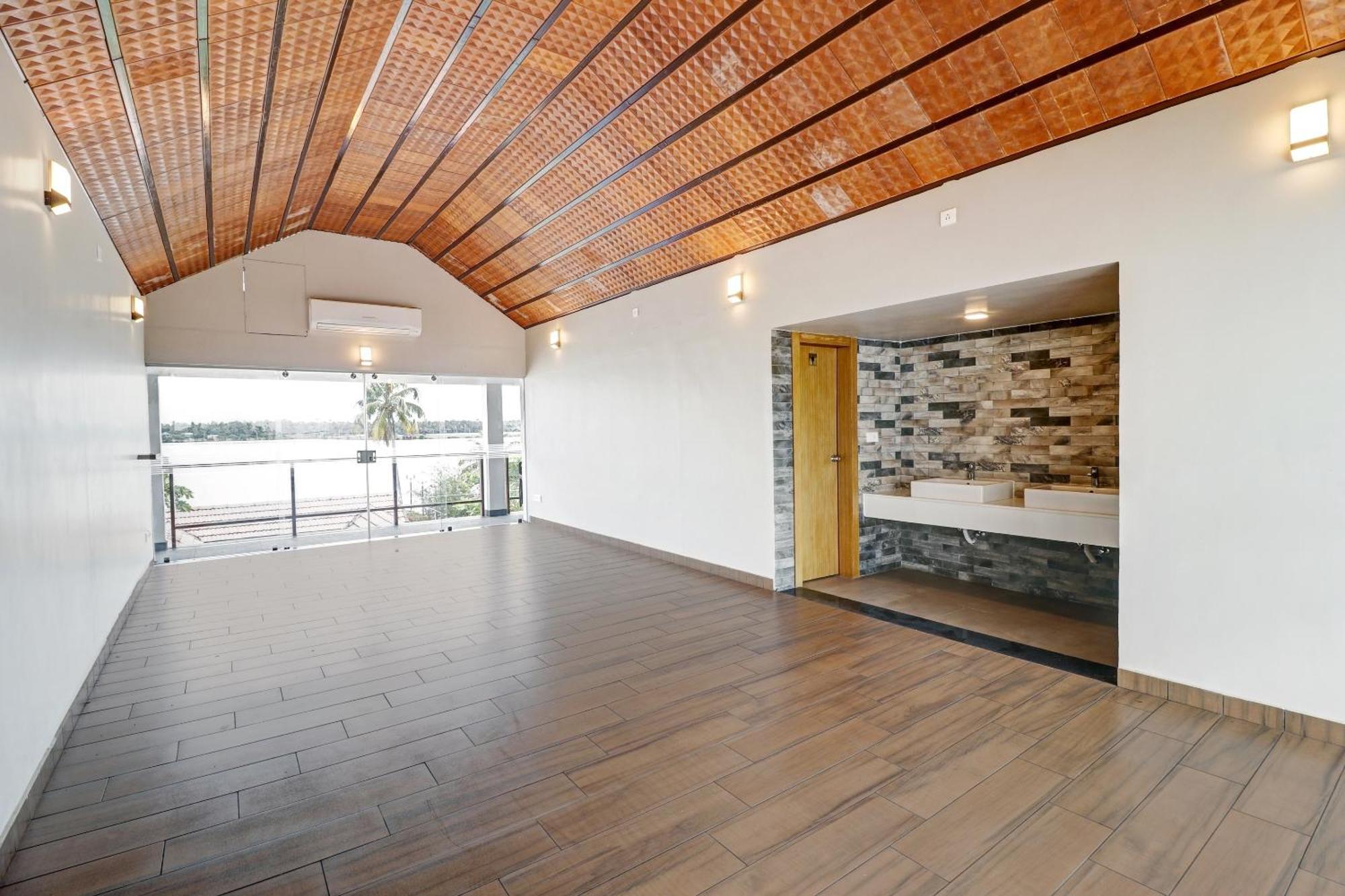 Townhouse Oak Edassery'S Sealine Villa Stay Kochi Luaran gambar