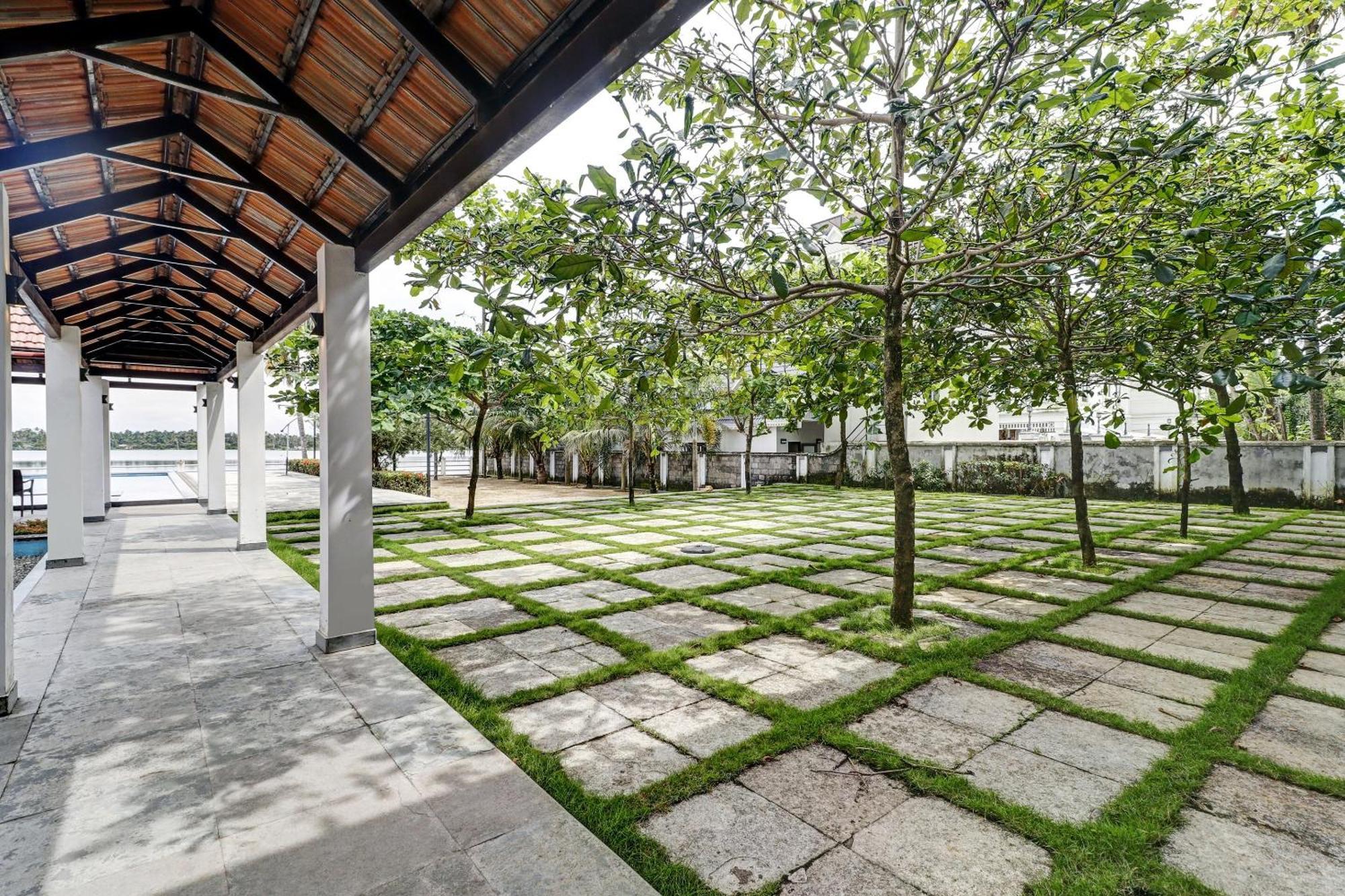 Townhouse Oak Edassery'S Sealine Villa Stay Kochi Luaran gambar